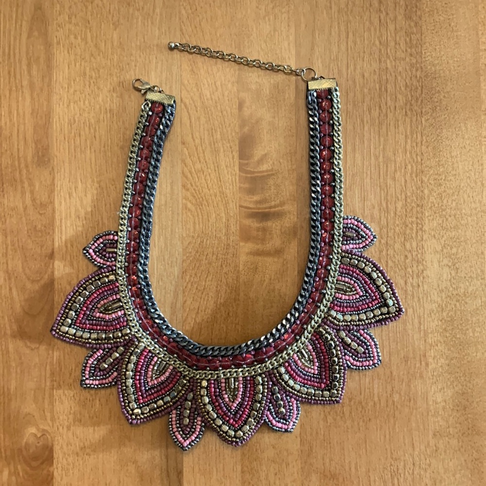 Statement necklace
